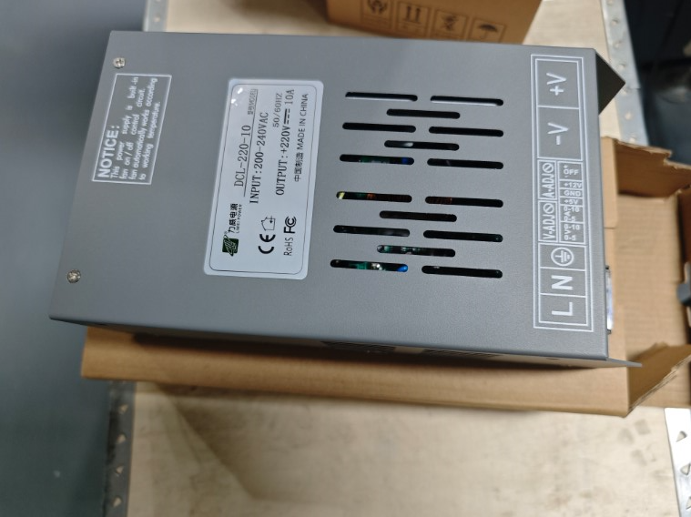 220V交流变直流220V电源