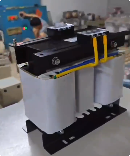 三相转单相变压器220V